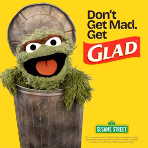 Glad ForceFlex MaxStrength with Clorox Tall Kitchen Drawstring Trash Bags, Lemon Fresh Scent, 13 Gallon, 120 ct. - Image 6