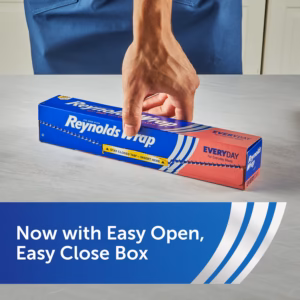 Reynolds Wrap Every Day 12" Aluminum Foil, 200 sq. ft., 2 pk. - Image 3